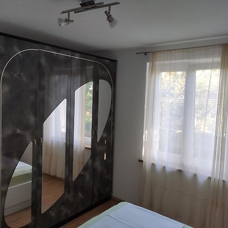 קריקווניצה Apartment With Private Garden And The Terrace Ev Station Available מראה חיצוני תמונה