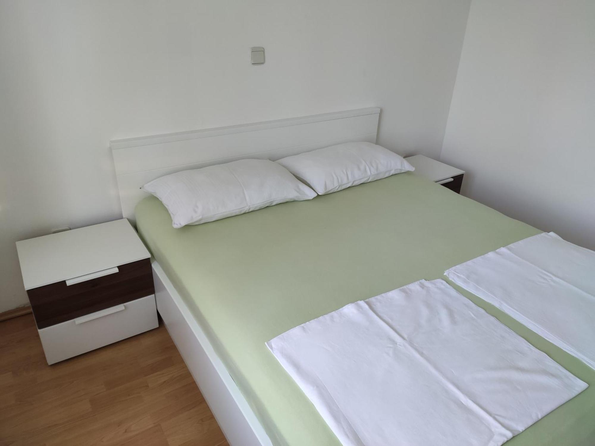 קריקווניצה Apartment With Private Garden And The Terrace Ev Station Available מראה חיצוני תמונה